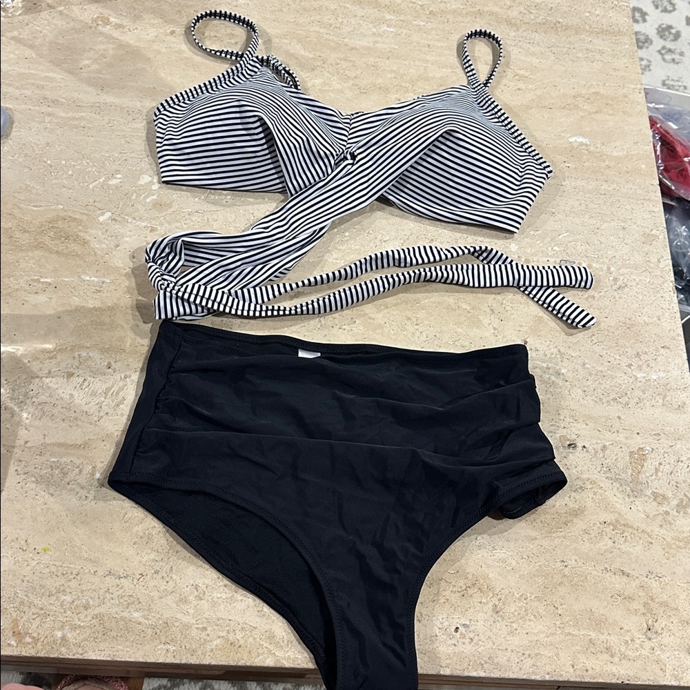 Women Cross Wrap Halter Bikini Set High Waisted Two Piece Swimsuits Size L - Picture 3 of 3